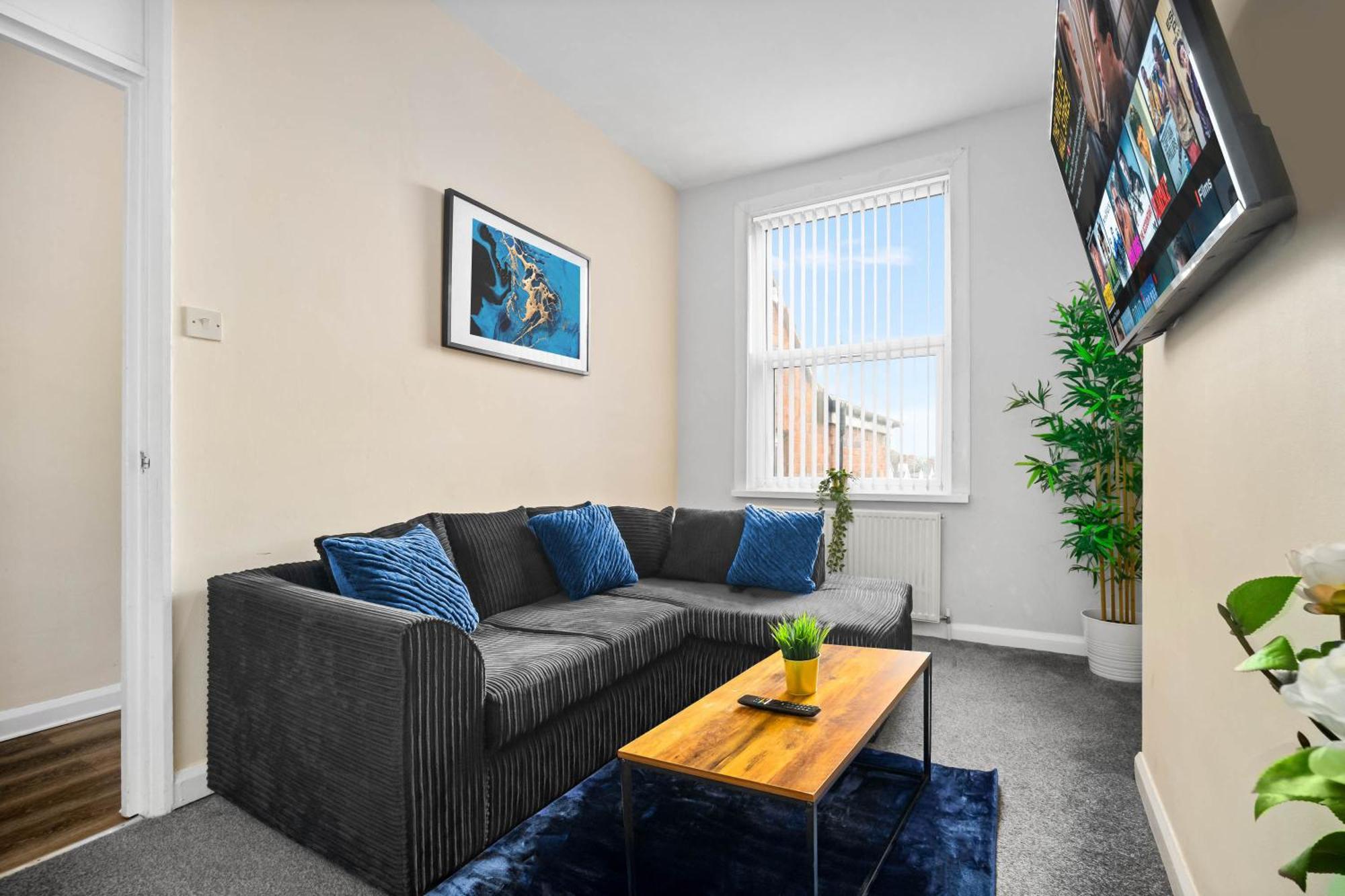 Two Bedroom Apartment - Single Beds - Accommodates 3 - Street Parking - Top Rated -Wbb بروميتش الغربية المظهر الخارجي الصورة
